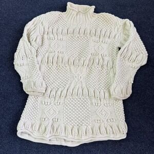 Vintage YarnWorks Sweater Womens Medium White Handknit Cable Knit Turtleneck
